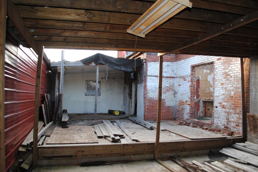 More Photos Of 2928 Cummings Hwy, Chattanooga Land For Sale