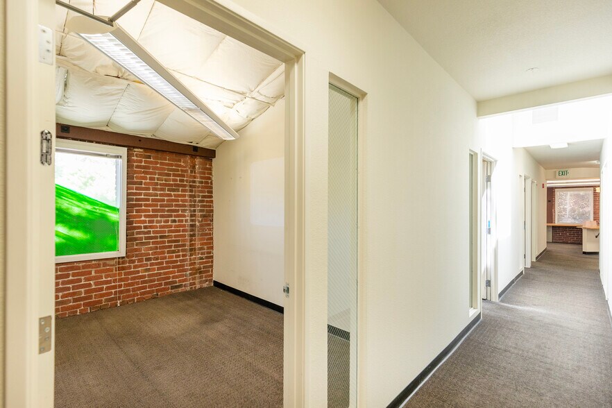 More Photos Of 920 20th St, Sacramento Loft Creative Space For Lease