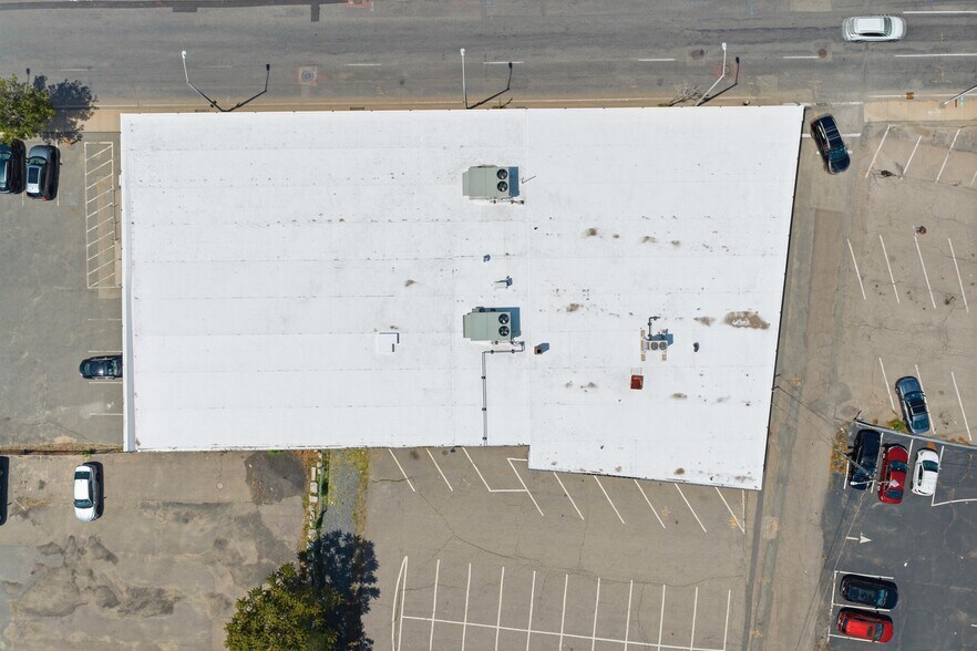 More Photos Of 32 Belmont St, Brockton Office For Lease