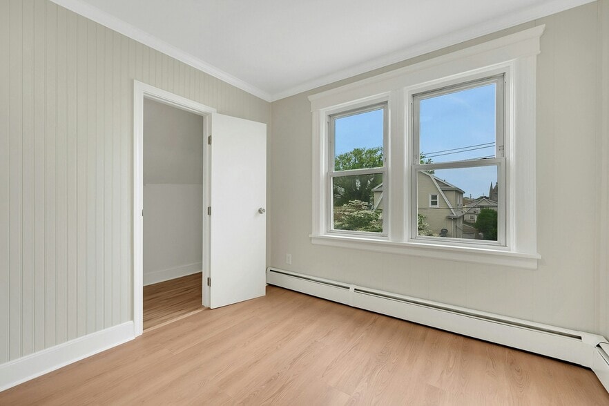 More Photos Of , Stamford Multifamily For Sale