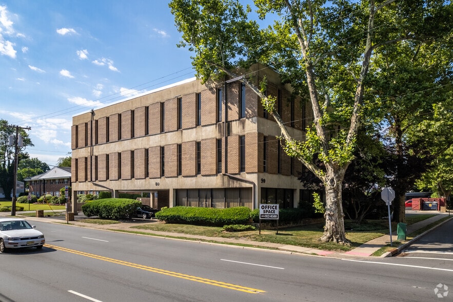 More Photos Of 99 Morris Ave, Springfield Office For Lease