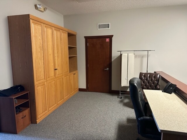 More Photos Of 1715 Village Way, Orange Park Medical For Sale