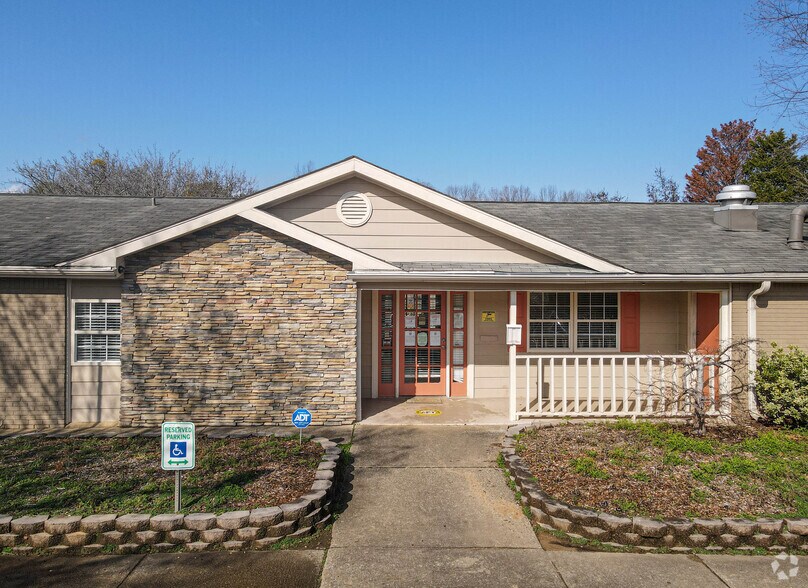 More Photos Of 4141 Pinson Valley Pky, Birmingham Apartments For Sale