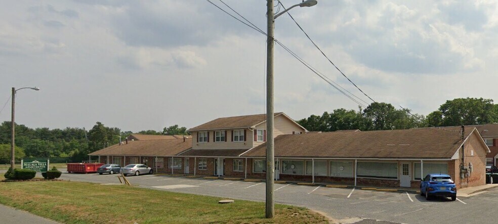 Primary Photo Of 981 Delsea Dr, Franklinville General Retail For Lease