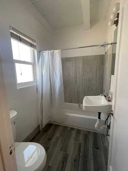 More Photos Of 27 Topeka Ave, San Jose Apartments For Sale