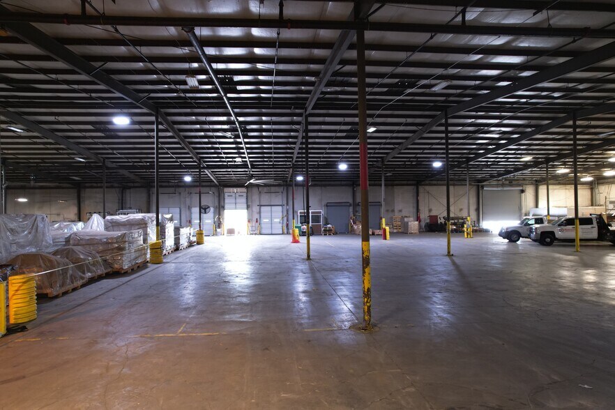 More Photos Of 1091 Barnwell Rd, Spartanburg Warehouse For Lease