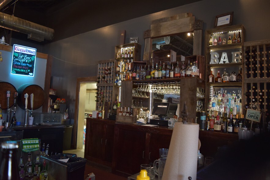 More Photos Of 901 Elm St, Tioga Restaurant For Sale