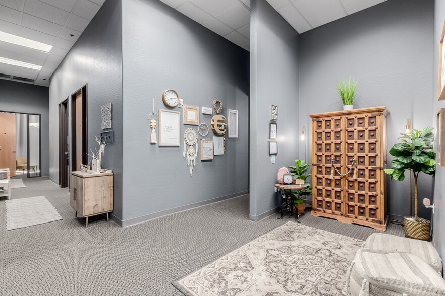 More Photos Of 4864 E Baseline Rd, Mesa Office For Lease