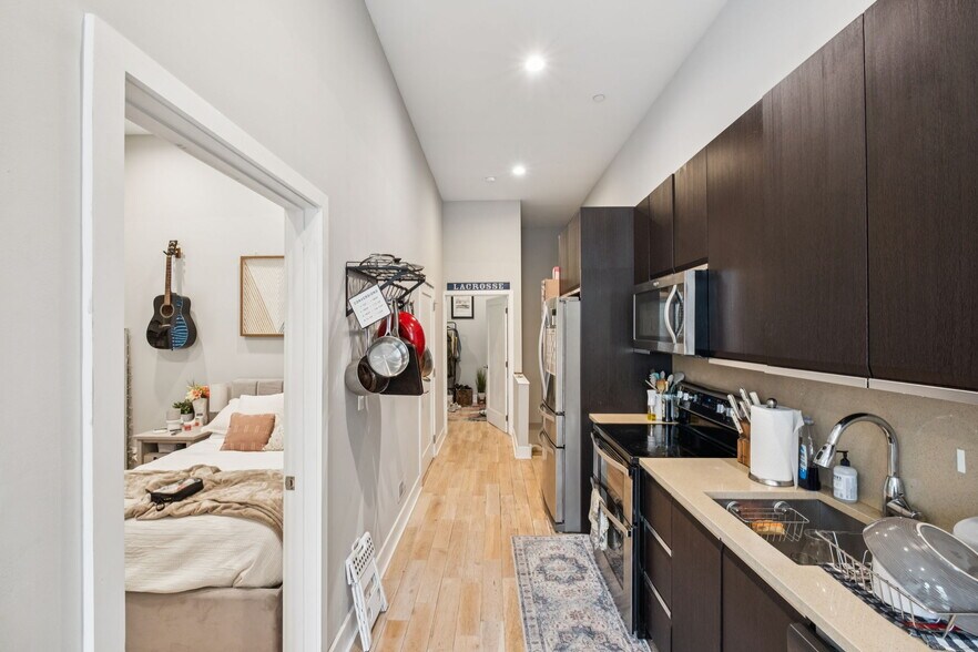 More Photos Of 1516 Green St, Philadelphia Apartments For Sale