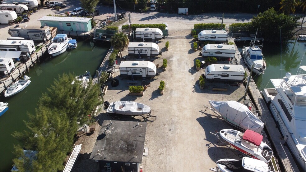 More Photos Of 199 Morris Ave, Key Largo Marina For Sale
