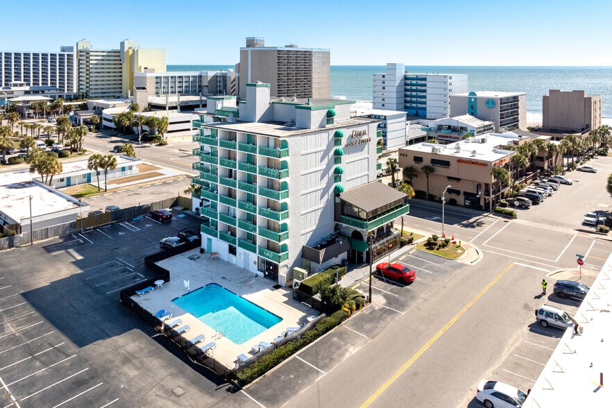 Primary Photo Of 1004 S Ocean Blvd, Myrtle Beach Hotel For Sale