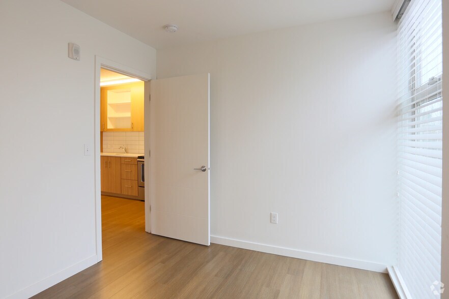 More Photos Of 3705 N Overlook Blvd, Portland Apartments For Sale