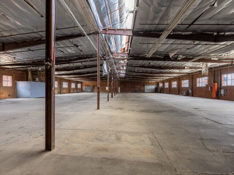 More Photos Of 1155 N McKinley Ave, Compton Warehouse For Sale