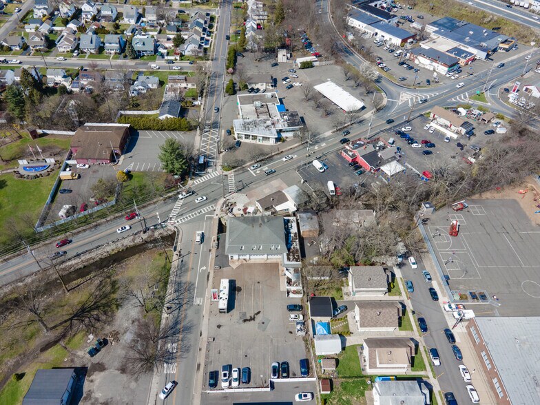 More Photos Of 805 Lafayette Ave, Hawthorne Auto Repair For Sale