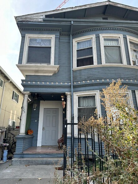 Primary Photo Of 623-625 S 2nd St, San Jose Dormitory For Sale