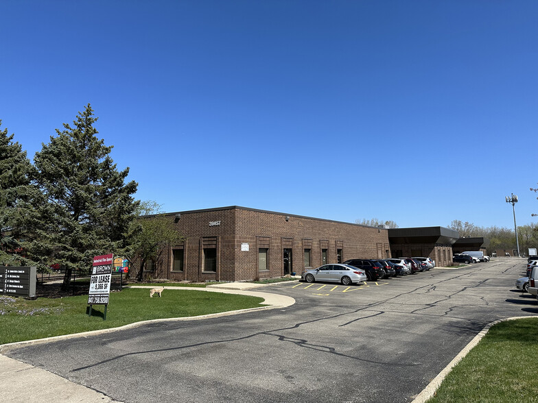 Primary Photo Of 28457 Ballard Dr, Lake Forest Light Manufacturing For Lease