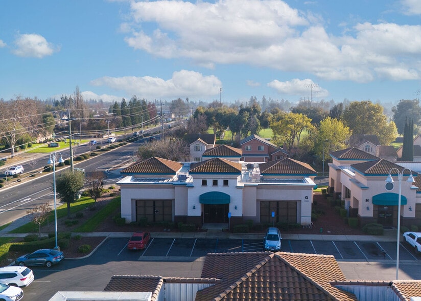More Photos Of 3305 G St, Merced Office For Sale