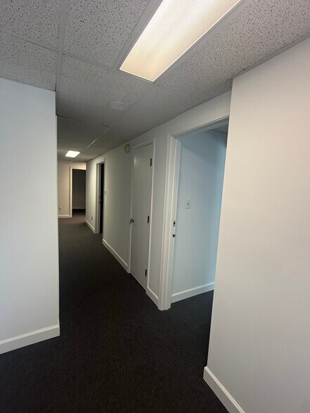 More Photos Of 8569-8573 Sudley Rd, Manassas Medical For Sale
