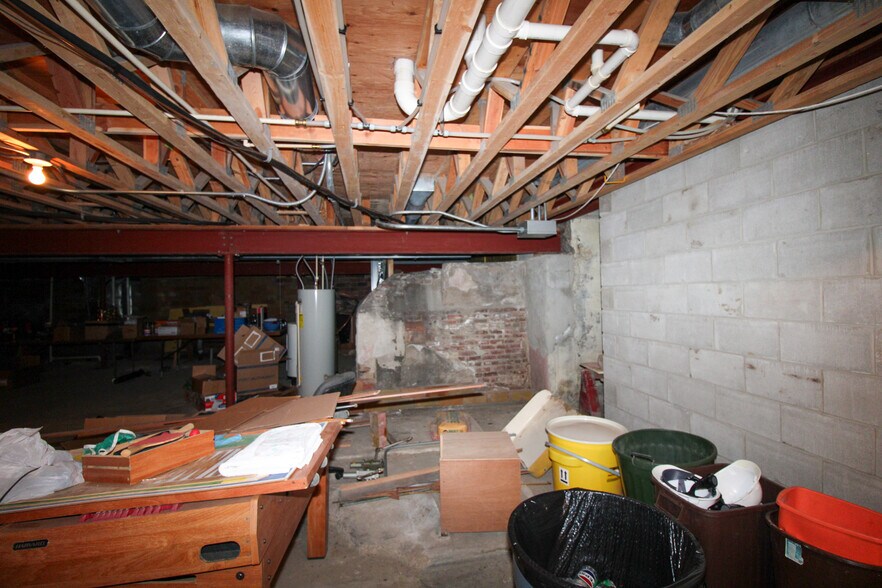 More Photos Of 100 E 3rd St, Galva Office For Sale