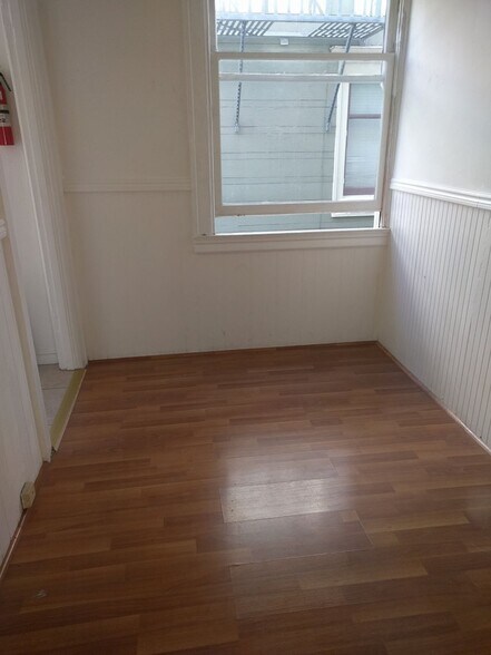 More Photos Of 3227-3231 Telegraph Ave, Oakland Apartments For Sale