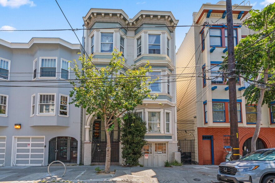 Primary Photo Of 123-127 Albion St, San Francisco Apartments For Sale