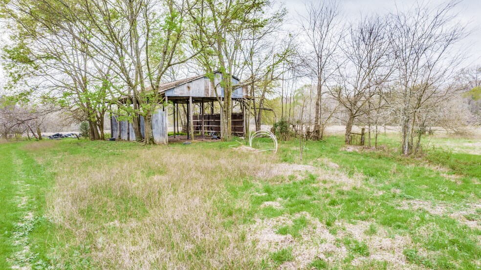 More Photos Of 10651 County Road 41, Lindale Land For Sale