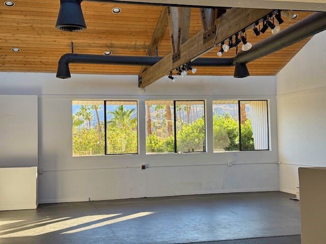 More Photos Of 1000 S Palm Canyon Dr, Palm Springs Medical For Lease