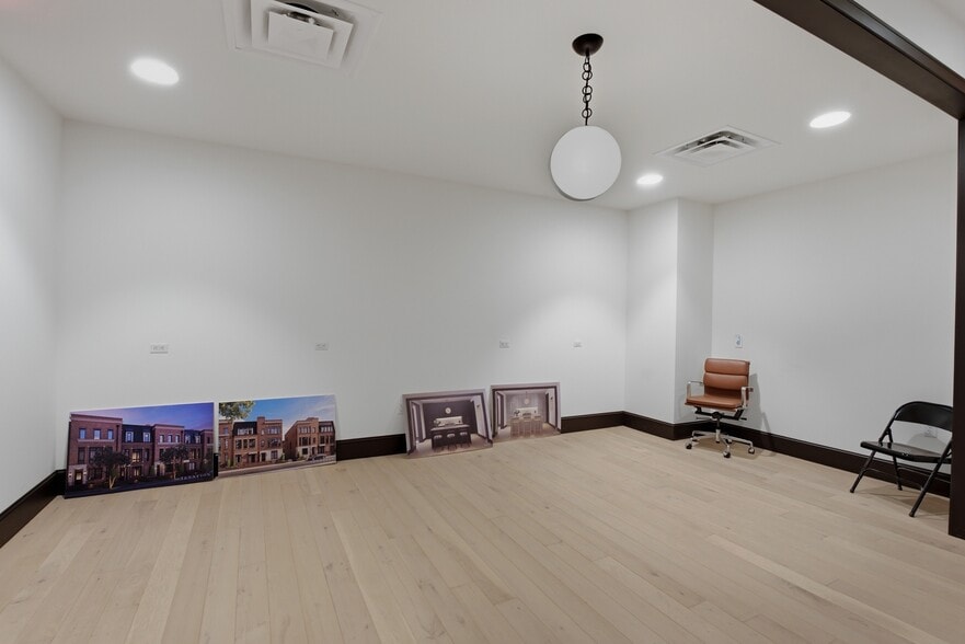 More Photos Of 1403 2nd Ave N, Nashville Warehouse For Lease