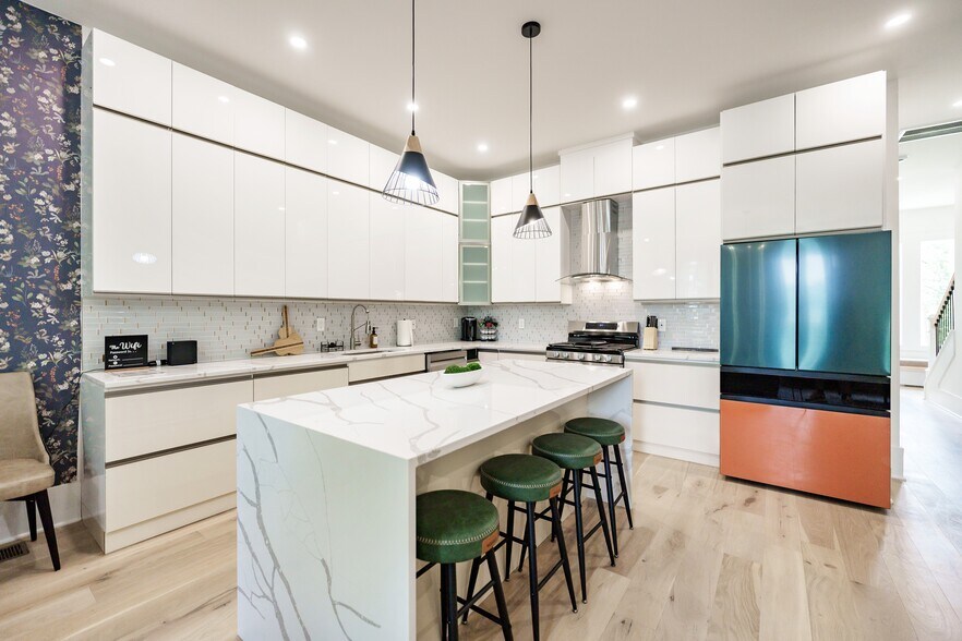 More Photos Of 614 W Iris Dr, Nashville Apartments For Sale