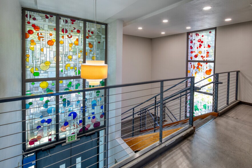 More Photos Of 815 S St, Sacramento Office For Sale