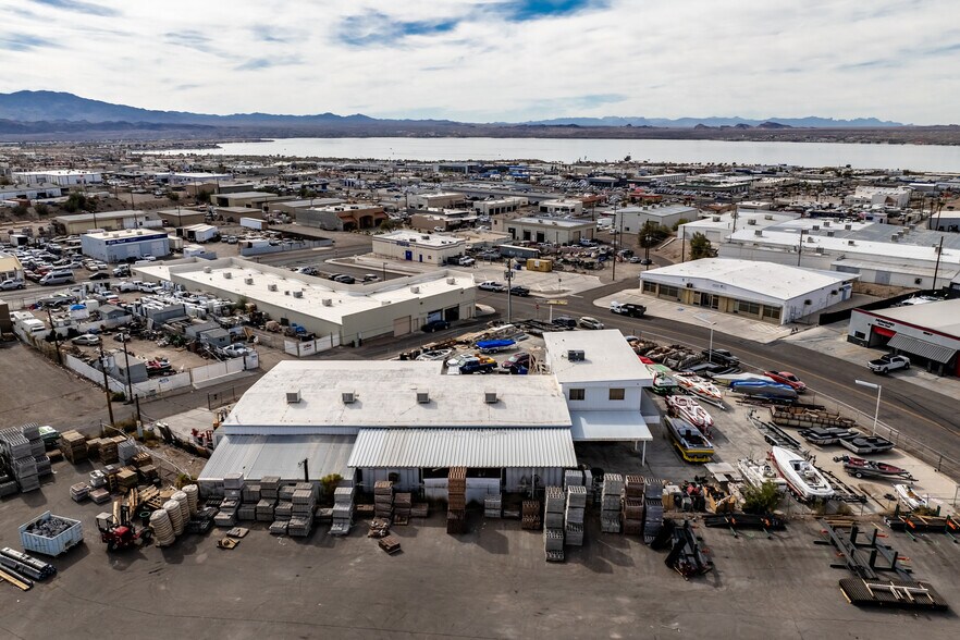 More Photos Of 1850 Commander Dr, Lake Havasu City Freestanding For Sale