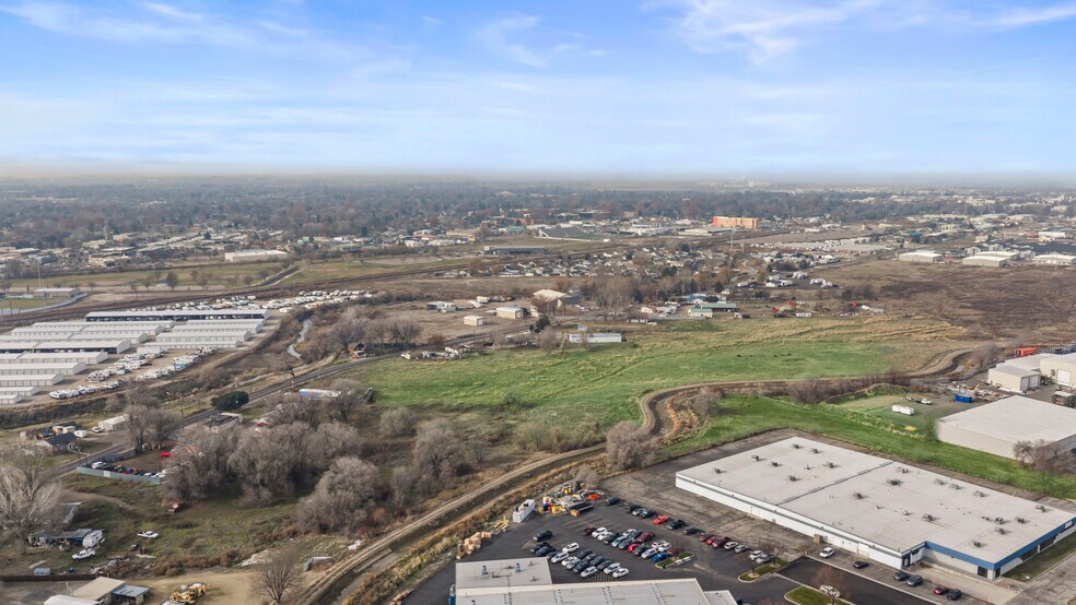 More Photos Of 0 E Chicago St, Caldwell Land For Sale