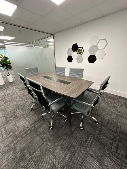 More Photos Of 1110 Brickell Ave, Miami Office For Lease