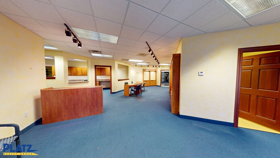 More Photos Of 4137 Boardman Canfield Rd, Canfield Office Residential For Lease