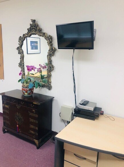 More Photos Of 2155 Ocean Ave, Ronkonkoma Medical For Lease