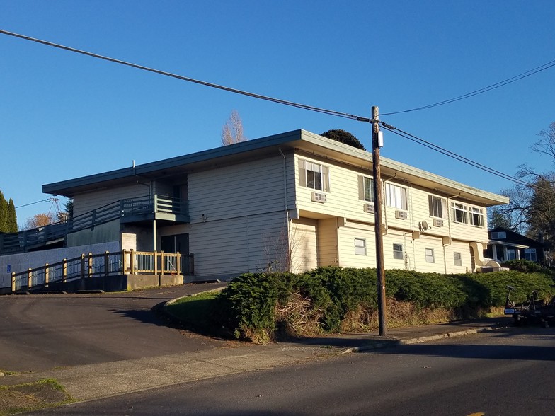 Primary Photo Of 155 Alder St, Cathlamet Rehabilitation Center For Lease