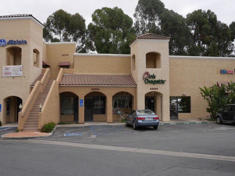 More Photos Of 22200-22290 La Palma, Yorba Linda Unknown For Lease
