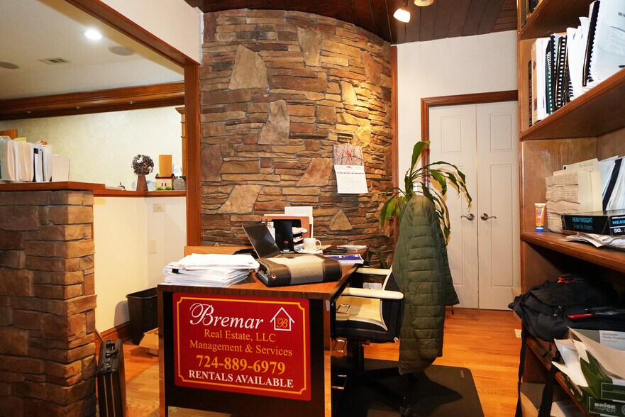 More Photos Of 4241 William Penn Hwy, Murrysville Office Residential For Sale