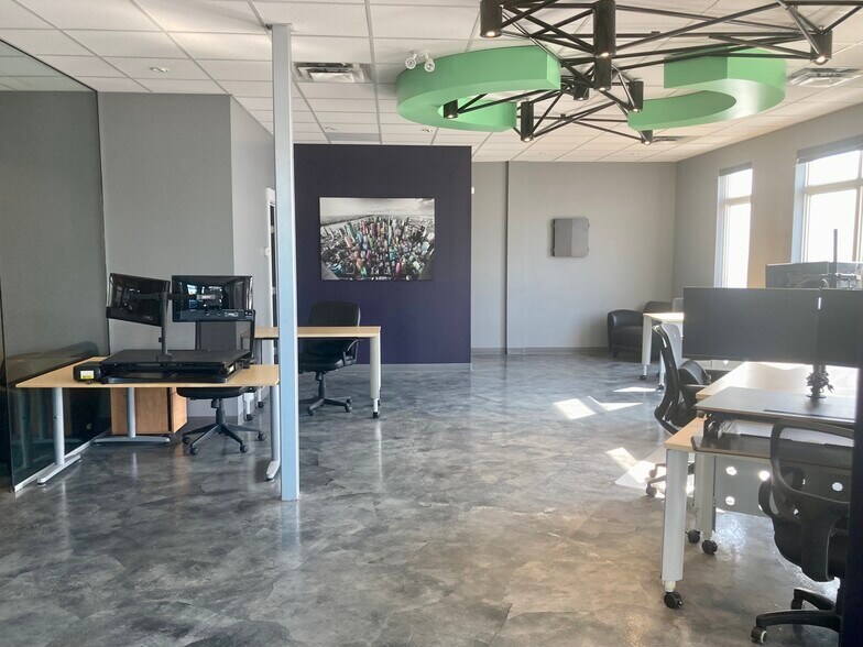 More Photos Of 18905 111 Av NW, Edmonton Flex For Sale