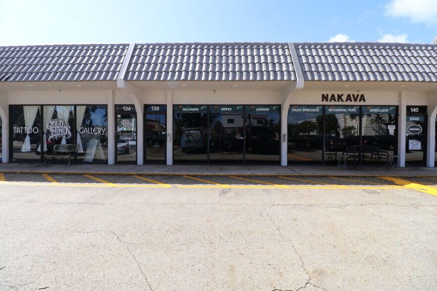 More Photos Of 130 NW 20th St, Boca Raton Unknown For Lease