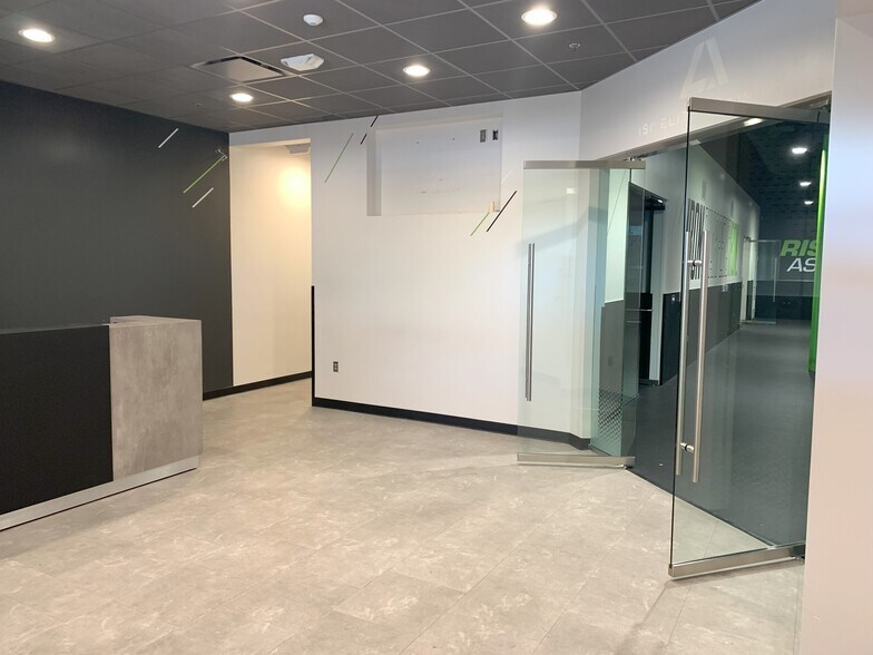 More Photos Of 1007 E Bidwell St, Folsom Storefront For Lease