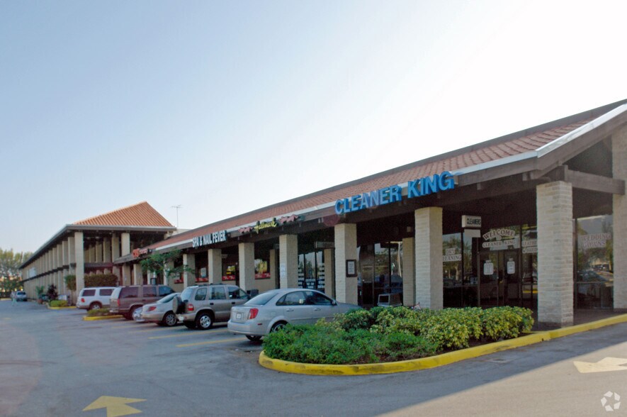 Primary Photo Of 14601 S Dixie Hwy, Miami Unknown For Lease