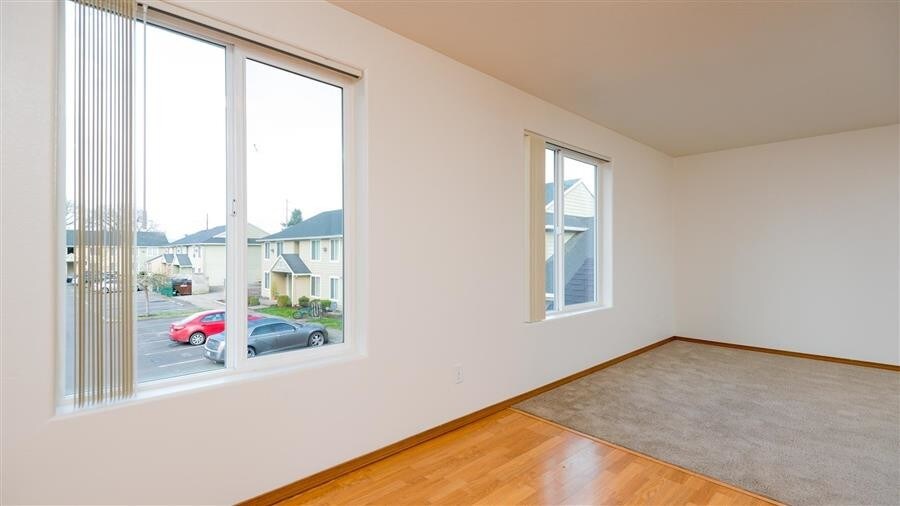 More Photos Of 1100 N Davis St, Cornelius Apartments For Sale