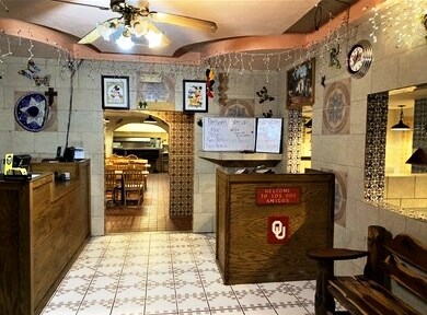 More Photos Of 2130 Alameda St, Norman Restaurant For Sale