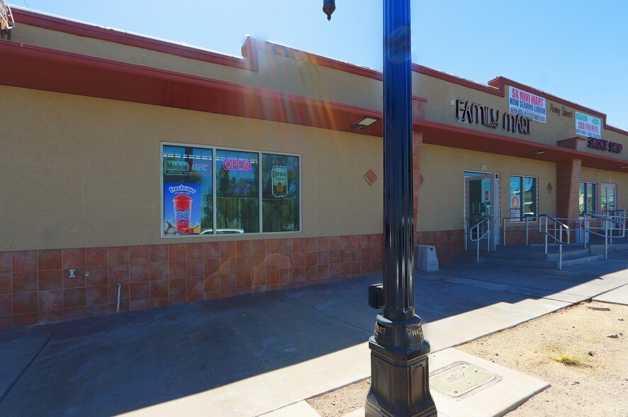 More Photos Of 21-31 W Army St, Henderson Storefront For Sale