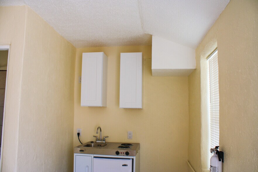 More Photos Of 5609-5613 Central Ave NW, Albuquerque Apartments For Sale