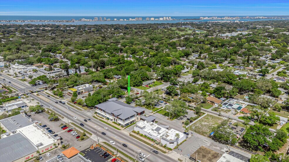 More Photos Of 1030 W Bay Dr, Largo Medical For Lease