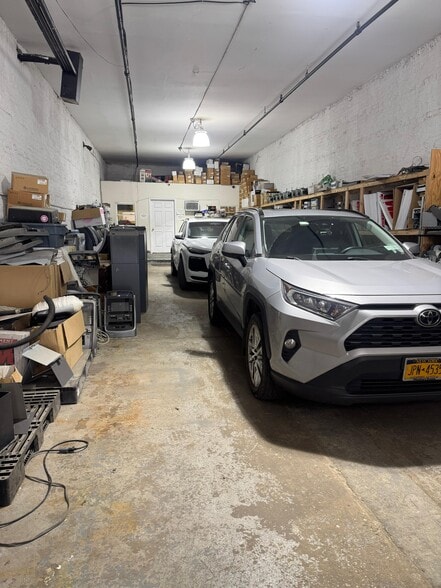 More Photos Of 149-157 29th St, Brooklyn Warehouse For Lease