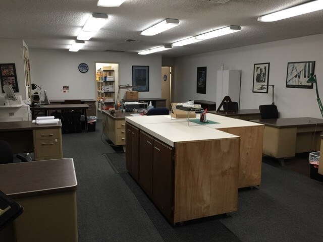 More Photos Of 10906 Riverside Dr, North Hollywood Medical For Lease