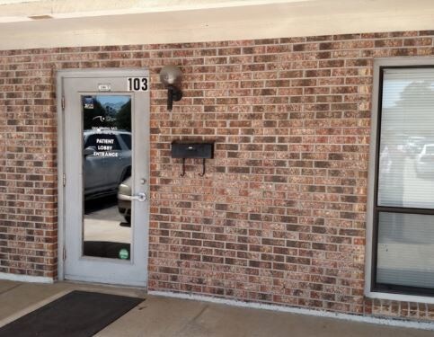 More Photos Of 1703 Country Club Rd, Jacksonville Medical For Lease